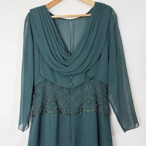 A.J. Bari Silk Dress Green Draped Back Beaded Waist Women’s 10